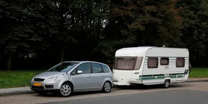 B Sınıfı Ehliyet ve Otomobil Kullanımı