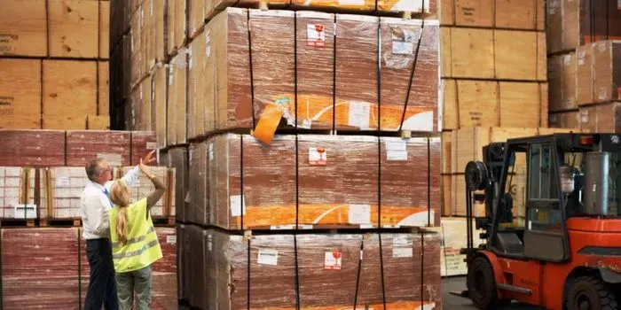 İstifleme Ekipmanları ve Yüklerin Alana Etkisi